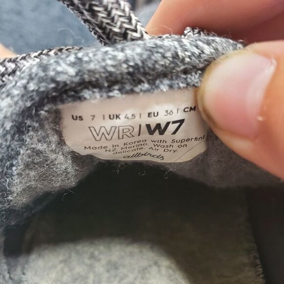 Allbirds | The Wool Runners Natural Grey Size 7 - Picture 3 of 8